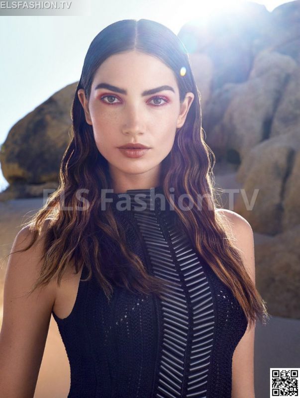 L'Officiel Paris August 2015 - Model Lily Aldridge