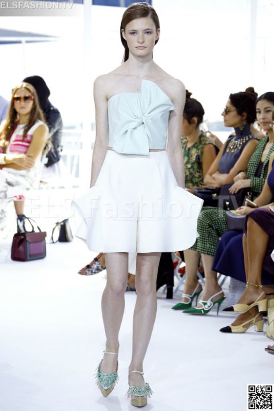 Delpozo SS 2016 NYFW access to view full gallery. #Delpozo #nyfw15