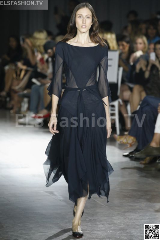 Zac Posen SS 2016 NYFW access to view full gallery. #ZacPosen #nyfw15 Zac Posen SS 2016 NYFW access to view full gallery. #ZacPosen #nyfw15