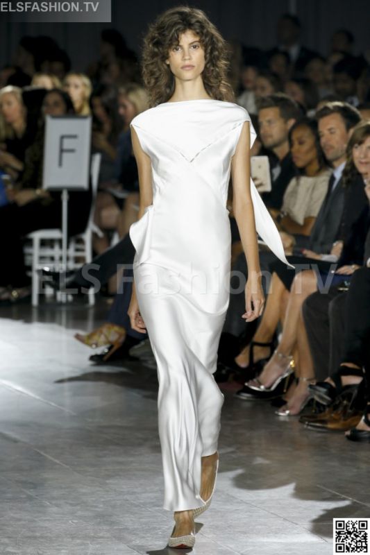 Zac Posen SS 2016 NYFW access to view full gallery. #ZacPosen #nyfw15 Zac Posen SS 2016 NYFW access to view full gallery. #ZacPosen #nyfw15