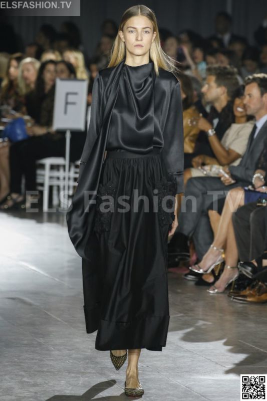 Zac Posen SS 2016 NYFW access to view full gallery. #ZacPosen #nyfw15 Zac Posen SS 2016 NYFW access to view full gallery. #ZacPosen #nyfw15