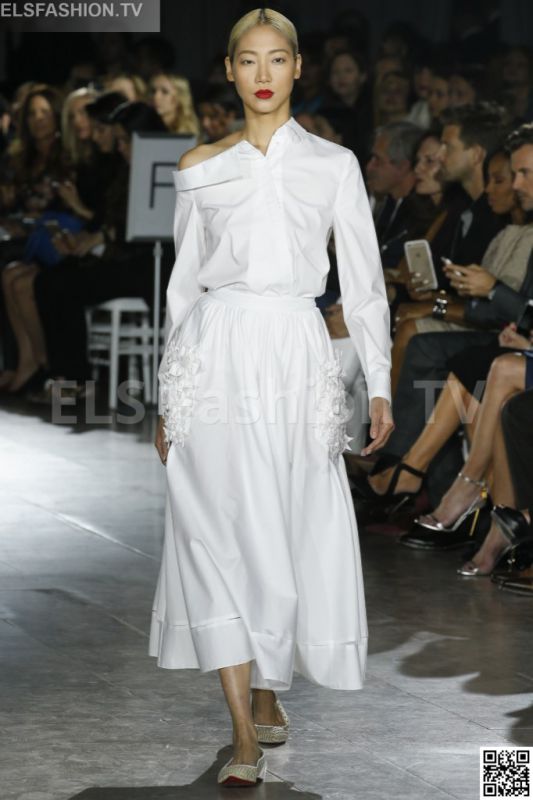 Zac Posen SS 2016 NYFW access to view full gallery. #ZacPosen #nyfw15 Zac Posen SS 2016 NYFW access to view full gallery. #ZacPosen #nyfw15