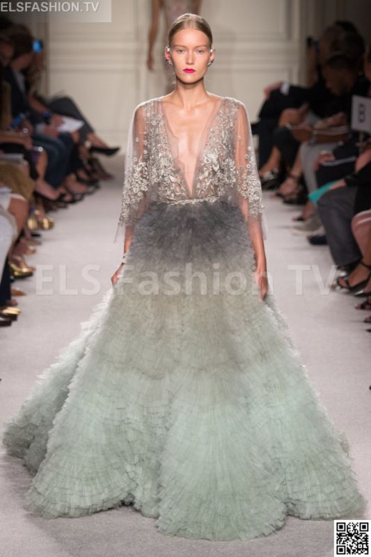 Marchesa SS 2016 NYFW access to view full gallery. #Marchesa #nyfw15