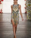 Naeem Khan SS 2016 NYFW access to view full gallery. #NaeemKhan #nyfw15