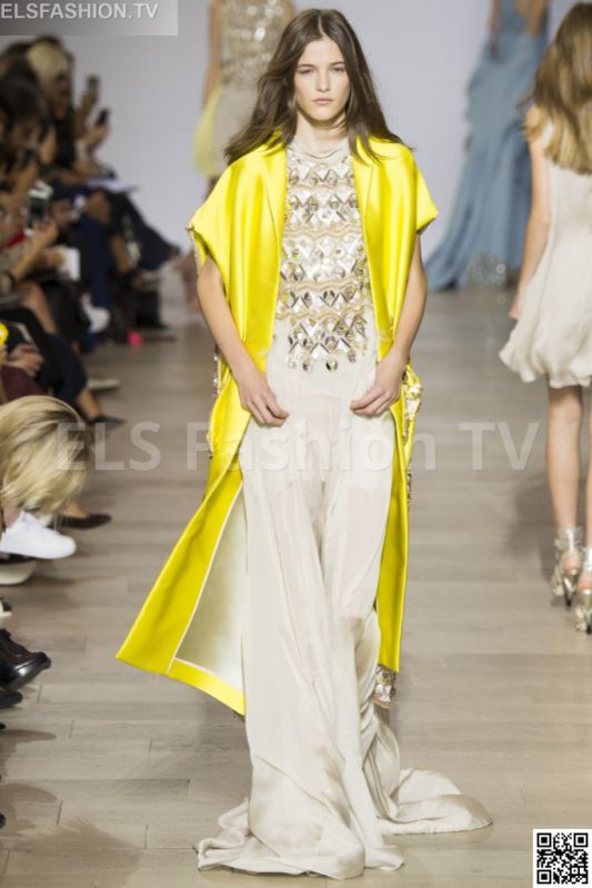 Antonio Berardi SS 2016 LFW access to view full gallery. #Antonioberardi #LFW15