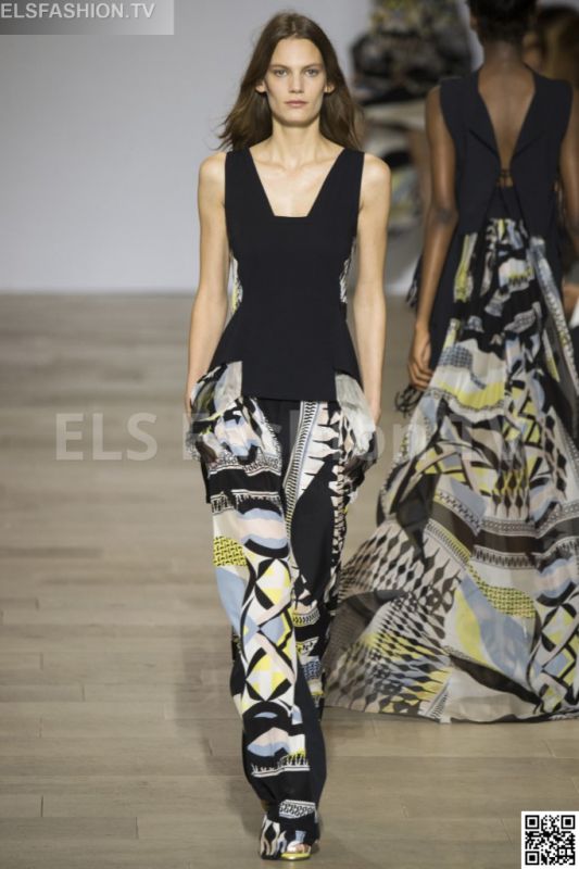 Antonio Berardi SS 2016 LFW access to view full gallery. #Antonioberardi #LFW15