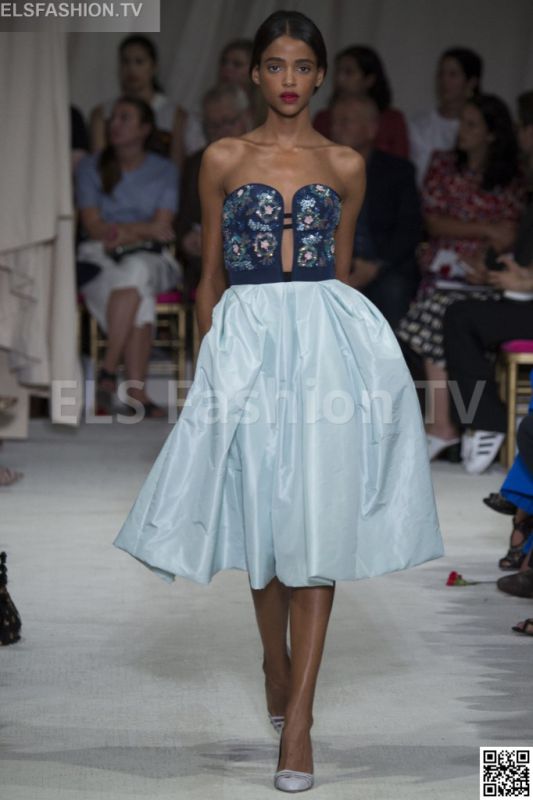 Oscar de la Renta SS 2016 NYFW access to view full gallery. #Oscardelarenta #nyfw15