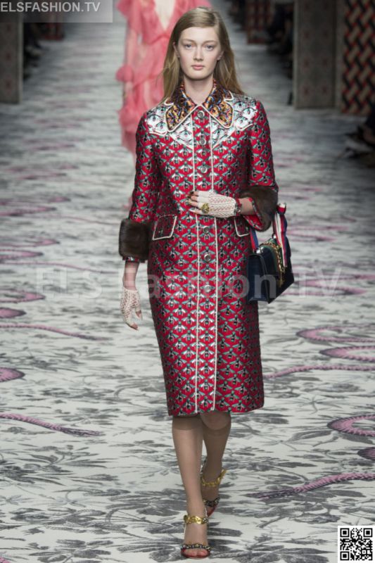 Gucci SS 2016 MFW access to view full gallery. #Gucci #MFW15 Gucci SS 2016 MFW access to view full gallery. #Gucci #MFW15