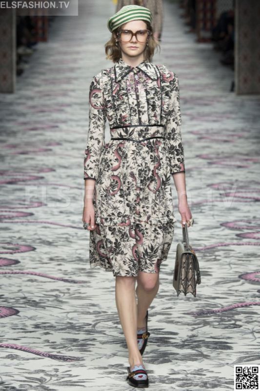 Gucci SS 2016 MFW access to view full gallery. #Gucci #MFW15 Gucci SS 2016 MFW access to view full gallery. #Gucci #MFW15