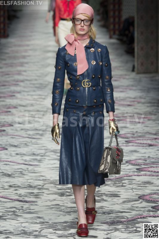 Gucci SS 2016 MFW access to view full gallery. #Gucci #MFW15