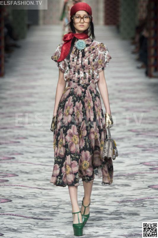 Gucci SS 2016 MFW access to view full gallery. #Gucci #MFW15