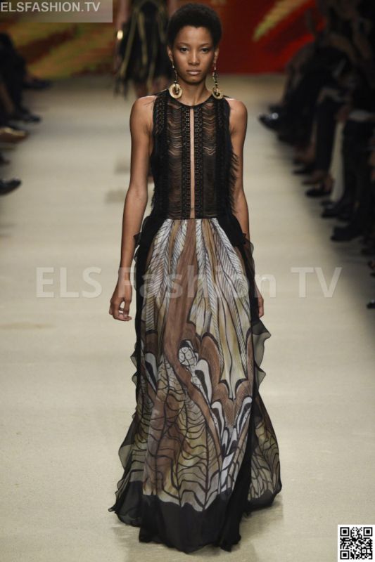 Alberta Ferretti SS 2016 MFW access to view full gallery. #Albertaferretti #MFW15