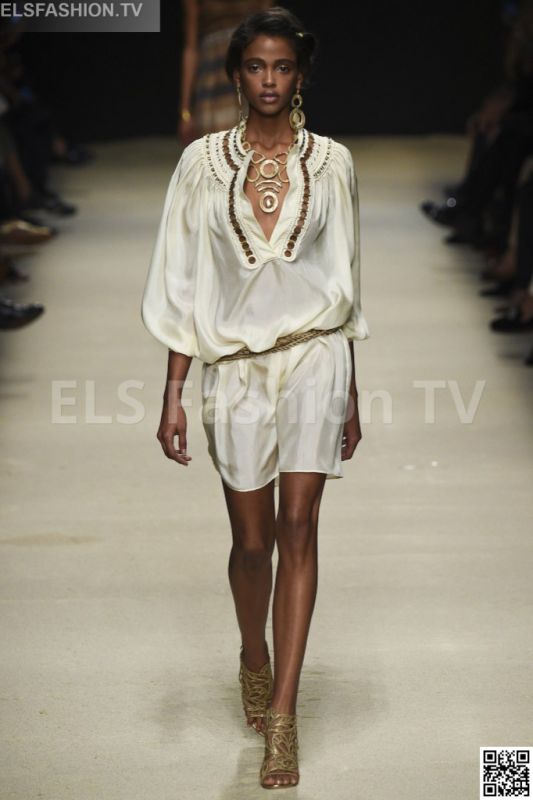 Alberta Ferretti SS 2016 MFW access to view full gallery. #Albertaferretti #MFW15