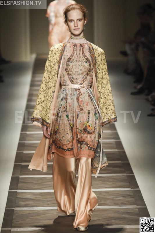 Etro SS 2016 MFW access to view full gallery. #Etro #MFW15