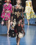 Dolce &amp; Gabbana SS 2016 MFW access to view full gallery. #DolceandGabbana #MFW15