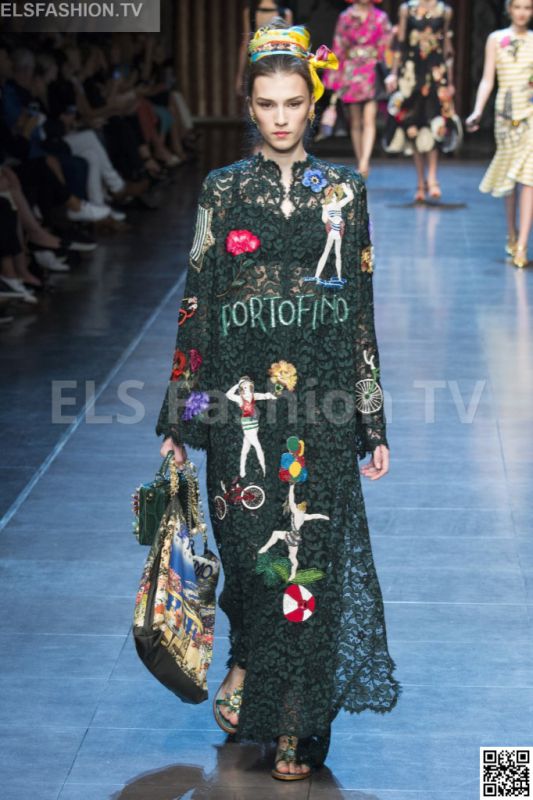 Dolce & Gabbana SS 2016 MFW access to view full gallery. #DolceandGabbana #MFW15