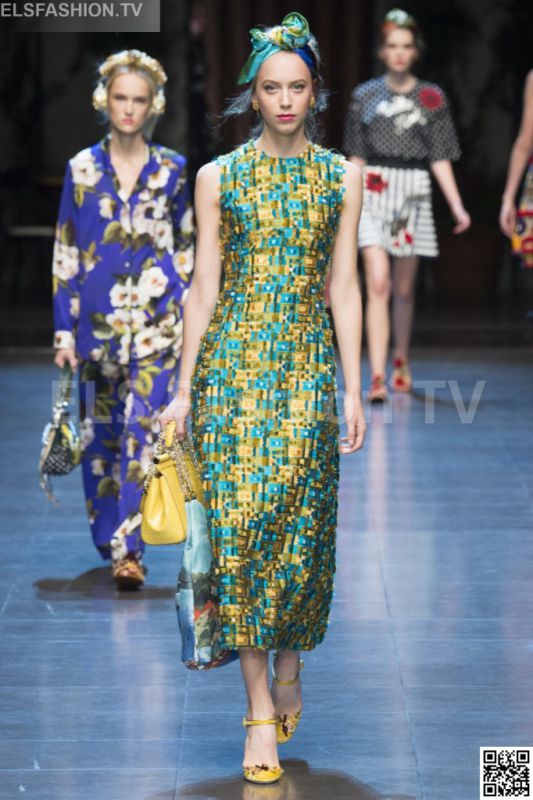 Dolce & Gabbana SS 2016 MFW access to view full gallery. #DolceandGabbana #MFW15