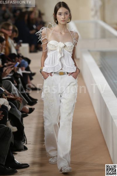 Balenciaga SS 2016 PFW - ELS Fashion TV