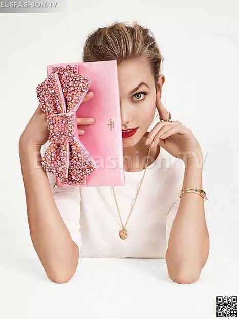 Kate Spade Fall 2015 - Model karlie Kloss