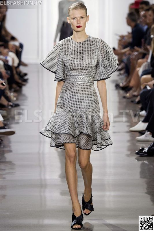 Jason Wu SS 2016 NYFW access to view full gallery. #jasonws #nyfw15