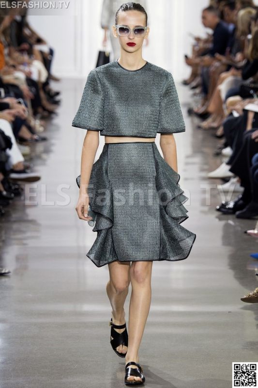 Jason Wu SS 2016 NYFW access to view full gallery. #jasonws #nyfw15