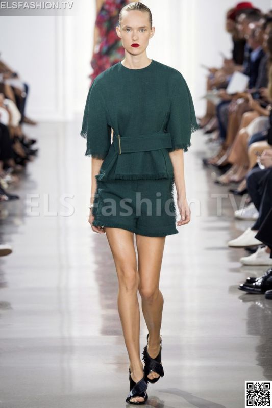 Jason Wu SS 2016 NYFW access to view full gallery. #jasonws #nyfw15 Jason Wu SS 2016 NYFW access to view full gallery. #jasonws #nyfw15